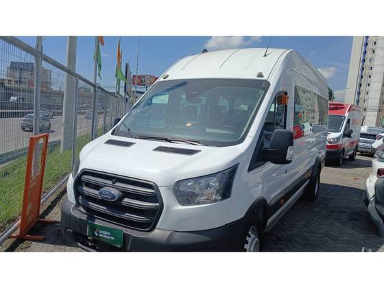 FORD TRANSIT 2.0 ECOBLUE DIESEL MINIBUS 17+1 460E AUTOMÁTICO FORD TRANSIT 2.0 ECOBLUE DIESEL MINIBUS 17+1 460E AUTOMÁTICO